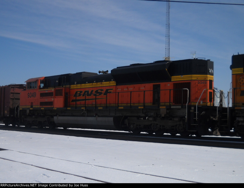BNSF 9349